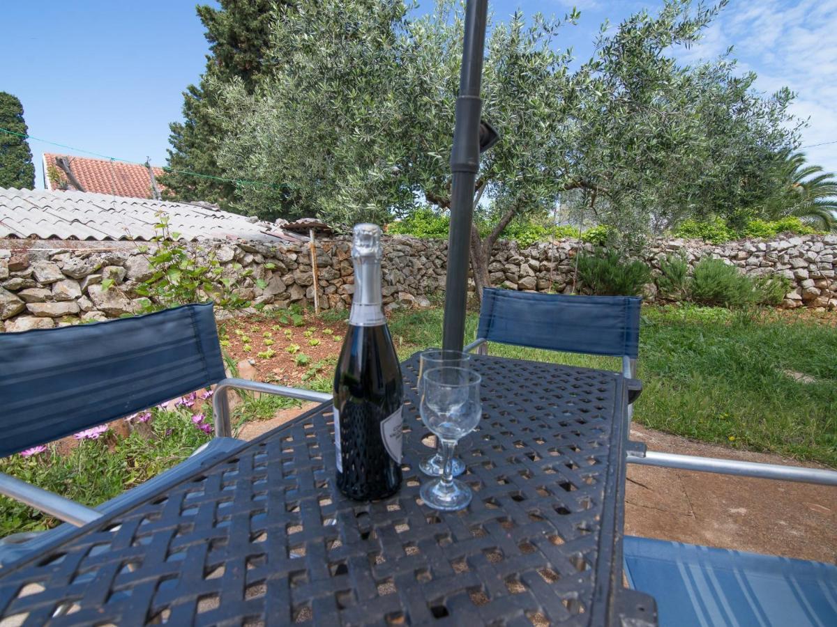 Sven Apartment Veli Lošinj Exterior foto