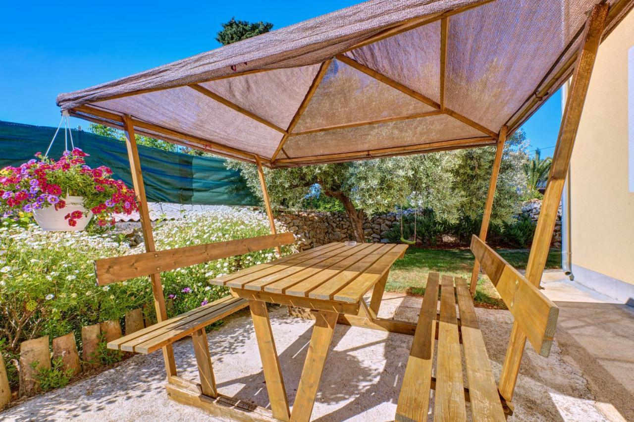 Sven Apartment Veli Lošinj Exterior foto