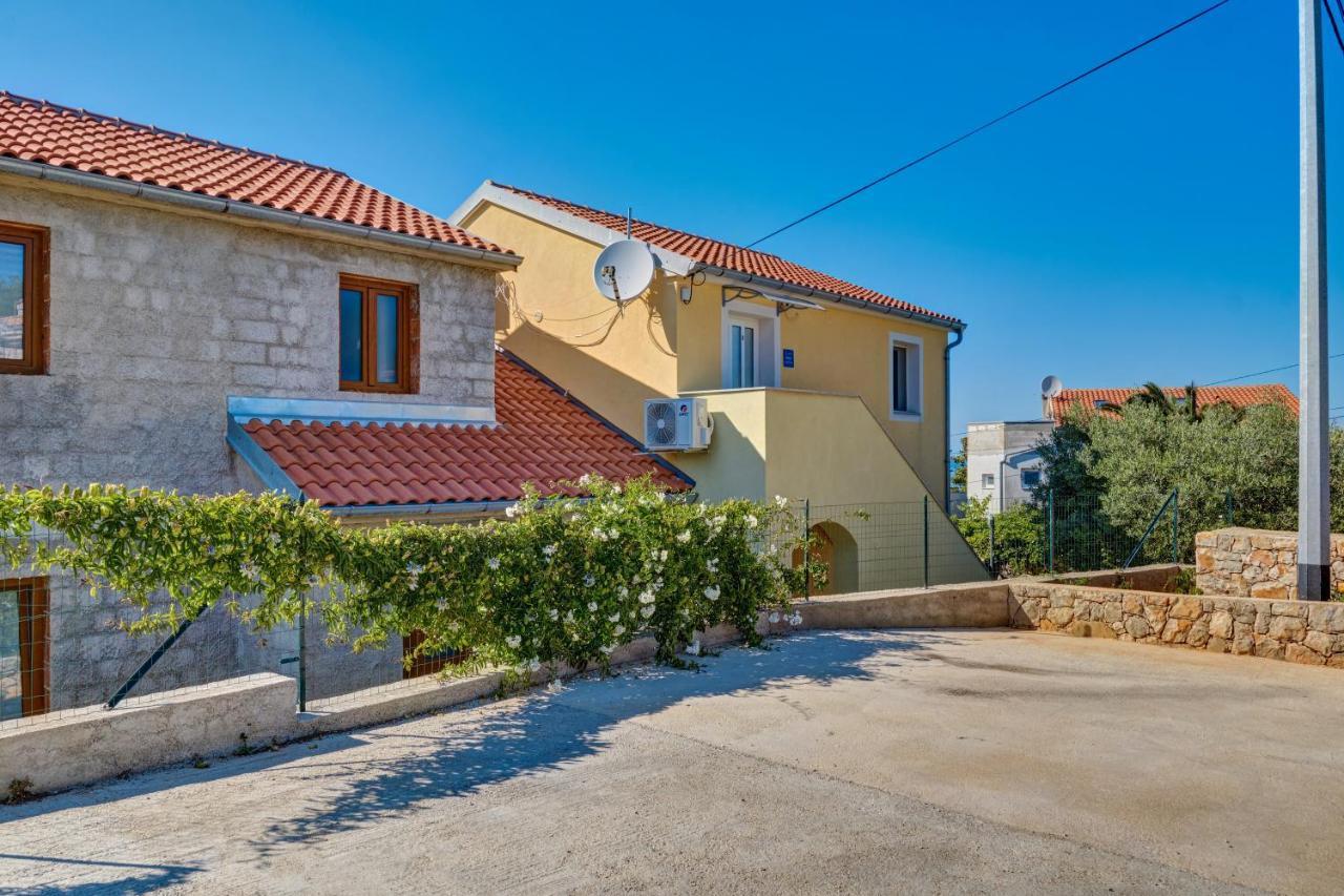 Sven Apartment Veli Lošinj Exterior foto